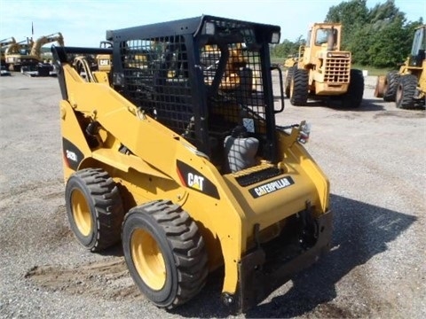  Caterpillar 242B de segunda mano a la venta Ref.: 1410986773646207 No. 3