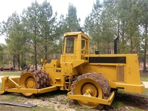 Compactadoras Suelos Y Rellenos Caterpillar 825C