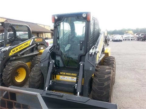 Minicargadores New Holland L230 de segunda mano a la venta Ref.: 1412100078813821 No. 3