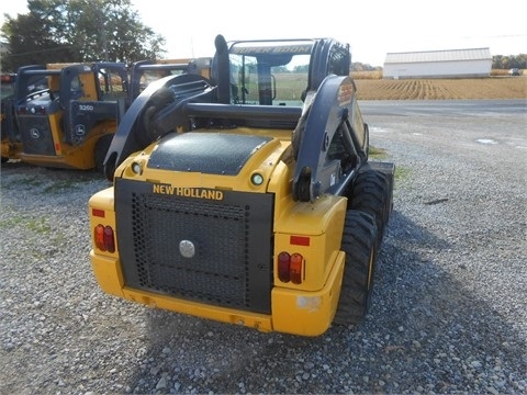 Minicargadores New Holland L225 seminueva en venta Ref.: 1412197143883676 No. 4