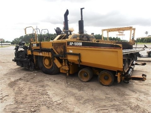 Pavimentadoras Caterpillar AP-1000B