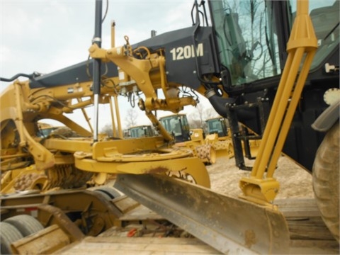 Motoconformadoras Caterpillar 120M de segunda mano en venta Ref.: 1412358924038388 No. 4