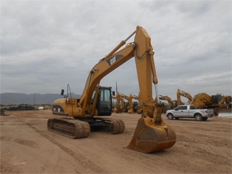 Excavadoras Hidraulicas Caterpillar 320CL seminueva en venta Ref.: 1412628352248665 No. 4