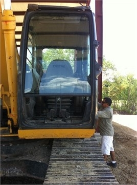 Excavadoras Hidraulicas Deere 160C LC de segunda mano a la venta Ref.: 1412871748291712 No. 2