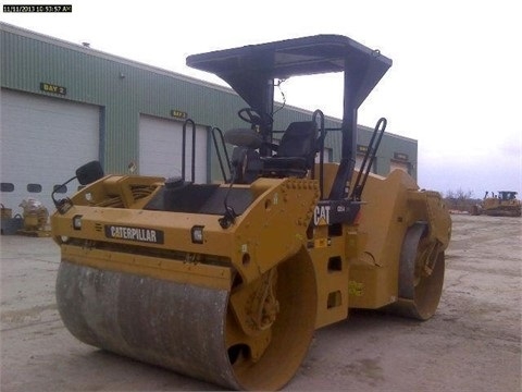 Compactadora Vibratoria Caterpillar CB54