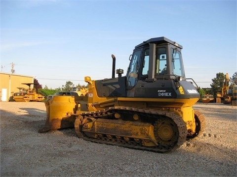 Tractores Sobre Orugas Komatsu D61EX de medio uso en venta Ref.: 1413159102758071 No. 2