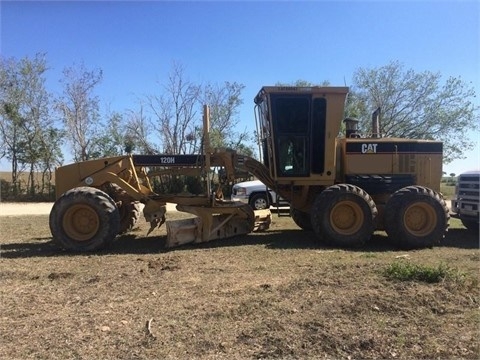 Motoconformadoras Caterpillar 120H importada de segunda mano Ref.: 1413306246205035 No. 2