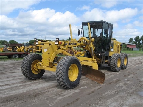 Motoconformadoras Komatsu GD655