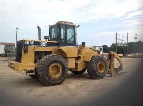 Cargadoras Sobre Ruedas Caterpillar 950F usada en buen estado Ref.: 1413586090662117 No. 3