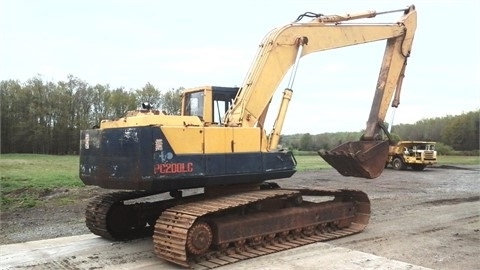 Excavadoras Hidraulicas Komatsu PC200 L de medio uso en venta Ref.: 1413915095509261 No. 3