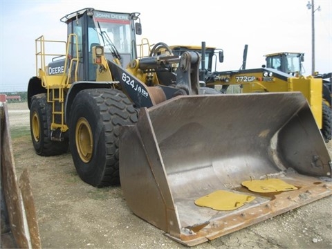 Wheel Loaders Deere 824J