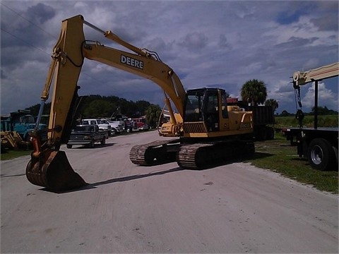 Hydraulic Excavator Deere 200C