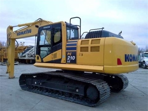 Excavadoras Hidraulicas Komatsu PC210 L en venta Ref.: 1414432880436882 No. 3