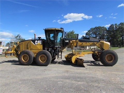 Motoconformadoras Caterpillar 14M