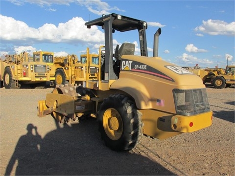 Compactadoras Suelos Y Rellenos Caterpillar CP-433E  Ref.: 1414513787619814 No. 2