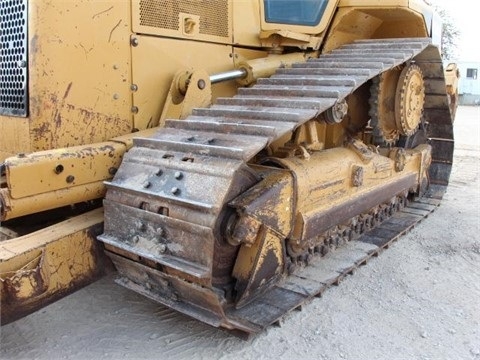 Tractores Sobre Orugas Caterpillar D5N en venta Ref.: 1415031245558686 No. 4