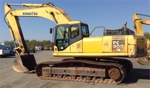 Excavadoras Hidraulicas Komatsu PC300 L usada de importacion Ref.: 1415034689656153 No. 2