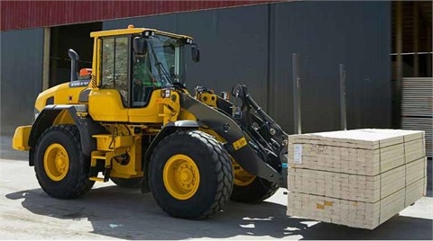 Wheel Loaders Volvo L70