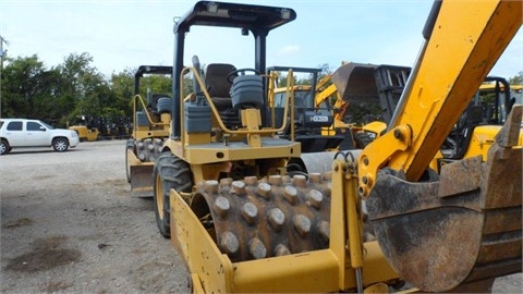 Compactadoras Suelos Y Rellenos Caterpillar CP-433E importada Ref.: 1415128183799948 No. 3