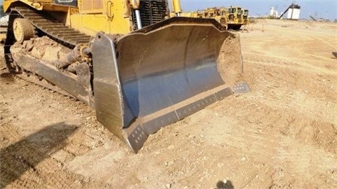 Dozers/tracks Caterpillar D8R