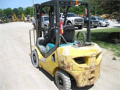 Montacargas Komatsu FG25T en venta Ref.: 1415378672115225 No. 3