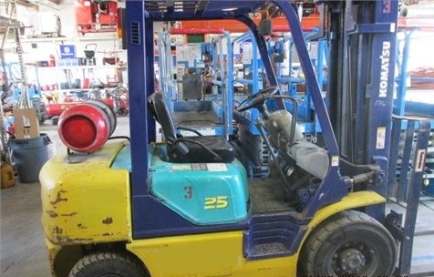 Montacargas Komatsu FG25 de segunda mano en venta Ref.: 1415378914090930 No. 3