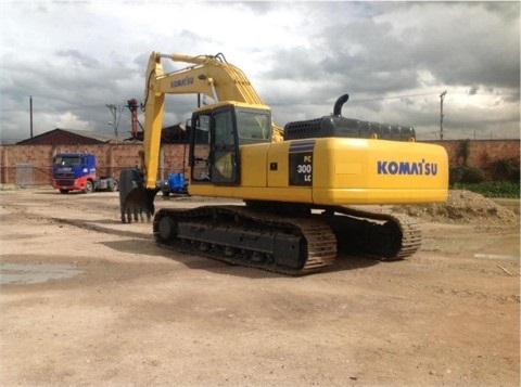 Excavadoras Hidraulicas Komatsu PC300 en venta, usada Ref.: 1415399252081378 No. 3