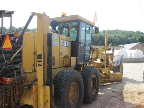 Motoconformadoras Deere 772CH