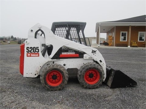 Minicargadores Bobcat S205 usada en buen estado Ref.: 1415905345633320 No. 2