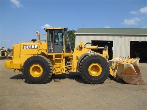 Wheel Loaders Deere 824J