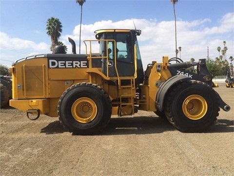 Wheel Loaders Deere 744K