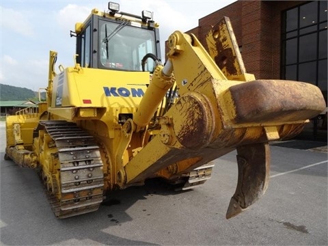 Tractores Sobre Orugas Komatsu D155AX de medio uso en venta Ref.: 1416514386416015 No. 2