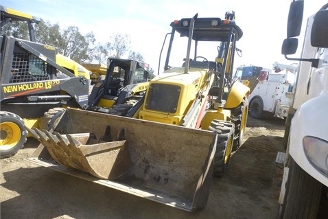 Retroexcavadoras New Holland B95 seminueva en venta Ref.: 1416520176259698 No. 3