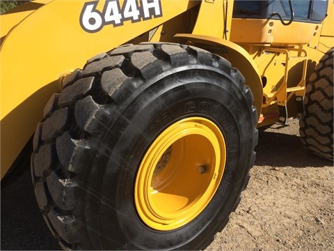 Cargadoras Sobre Ruedas Deere 644H usada a buen precio Ref.: 1416529716481892 No. 3