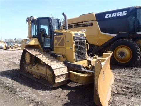 Dozers/tracks Caterpillar D6N