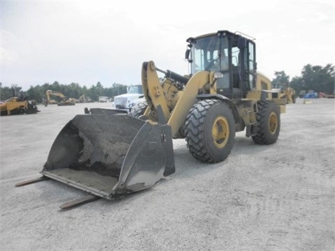 Cargadoras Sobre Ruedas Caterpillar 938K seminueva en perfecto es Ref.: 1417103595607144 No. 2