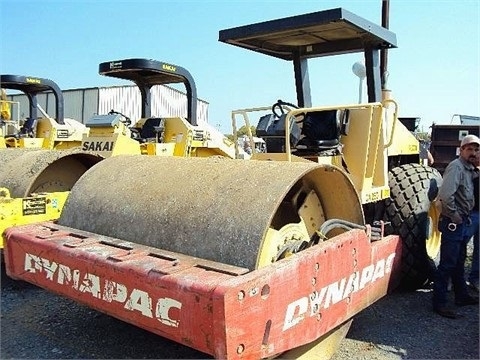 Compactadora Vibratoria Dynapac CA250D