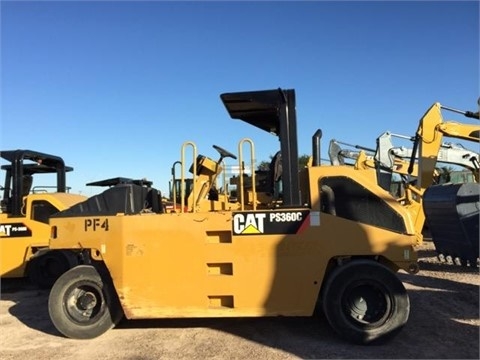 Compactors Tires Asphalt Caterpillar PS-360C