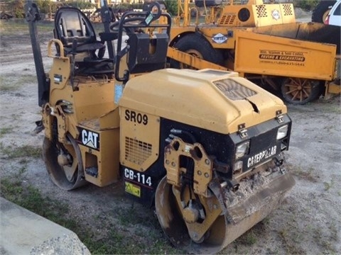 Compactadora De Doble Rodillo Caterpillar CB-114 de segunda mano Ref.: 1417549676449597 No. 2