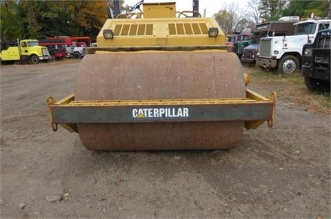 Compactadora De Doble Rodillo Caterpillar CB-614 en venta Ref.: 1417566910077480 No. 2