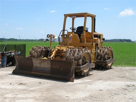 Compactadoras Suelos Y Rellenos Caterpillar 815 usada a la venta Ref.: 1417575136415714 No. 2