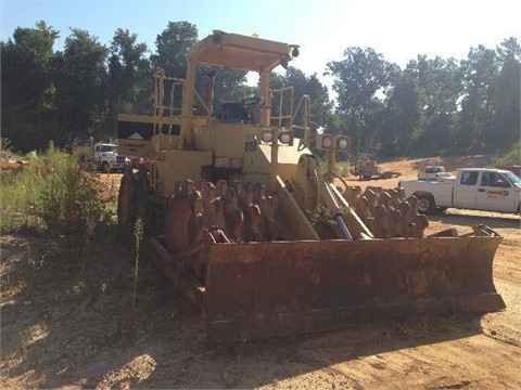 Compactadoras Suelos Y Rellenos Caterpillar 815B