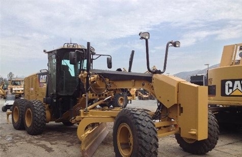 Motoconformadoras Caterpillar 140M en venta Ref.: 1417632252789429 No. 4