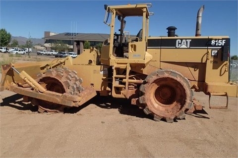 Compactadoras Suelos Y Rellenos Caterpillar 815F usada a la venta Ref.: 1417641726392200 No. 3