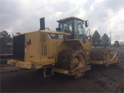 Compactadoras Suelos Y Rellenos Caterpillar 825H