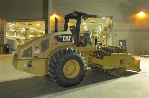 Compactadoras Suelos Y Rellenos Caterpillar CP56 seminueva en per Ref.: 1417664507134982 No. 3