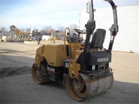 Compactadora Vibratoria Caterpillar CB-224E en venta Ref.: 1417718314570049 No. 4