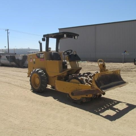 Compactadoras Suelos Y Rellenos Caterpillar CP-323C en venta, usa Ref.: 1417722902901578 No. 4