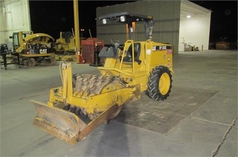 Compactadoras Suelos Y Rellenos Caterpillar CP-323C