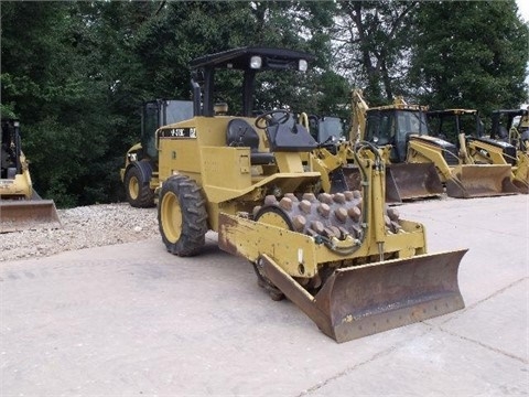 Compactadoras Suelos Y Rellenos Caterpillar CP-323C de medio uso  Ref.: 1417725990905290 No. 3